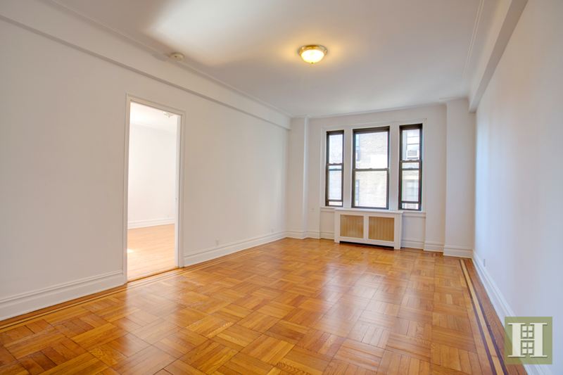 Photo 1 of 222 West 83rd Street 9B, Upper West Side, NYC, $3,400, Web #: 14540565