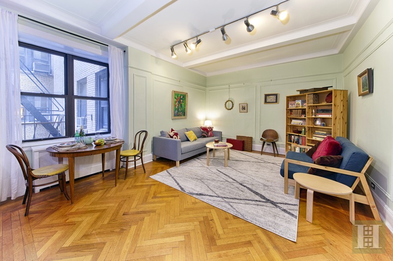 Photo 1 of 375 Riverside Drive 2G, Upper West Side, NYC, $450,000, Web #: 15173616