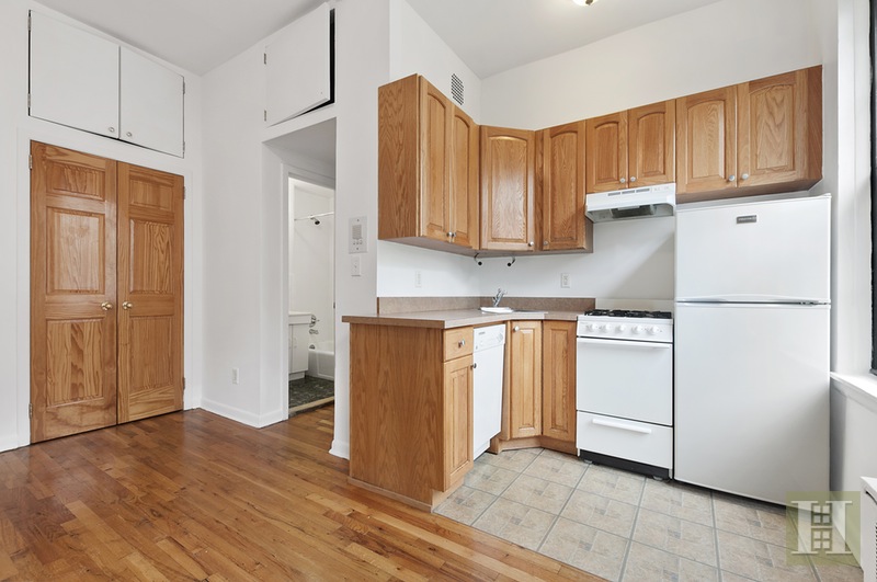 Photo 1 of 330 West 85th Street 4A, Upper West Side, NYC, $2,550, Web #: 15330462