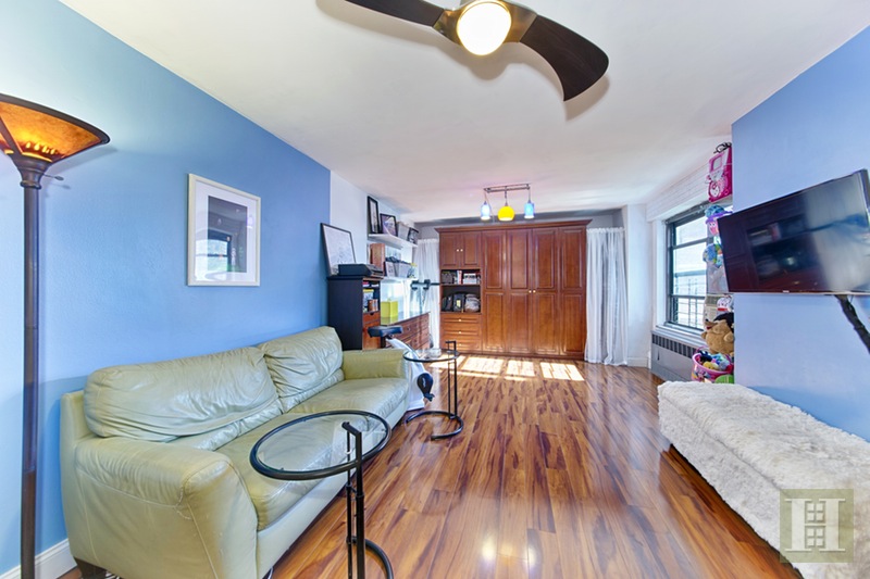 Photo 1 of 385 Grand Street, Lower East Side, NYC, $489,000, Web #: 15602372