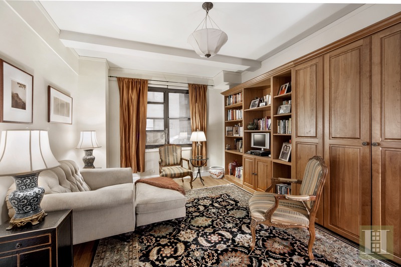 Photo 1 of 400 West End Avenue, Upper West Side, NYC, $585,000, Web #: 16114600