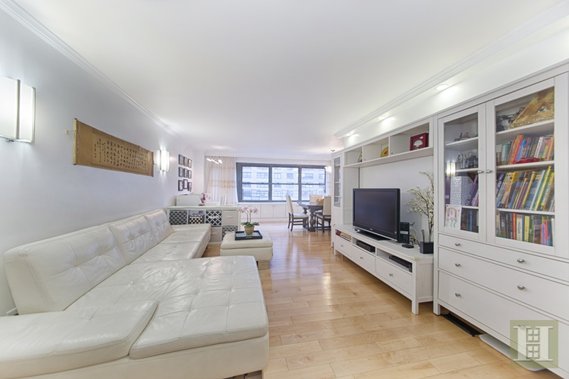 Photo 1 of 150 West End Avenue, Upper West Side, NYC, $1,599,000, Web #: 16181119