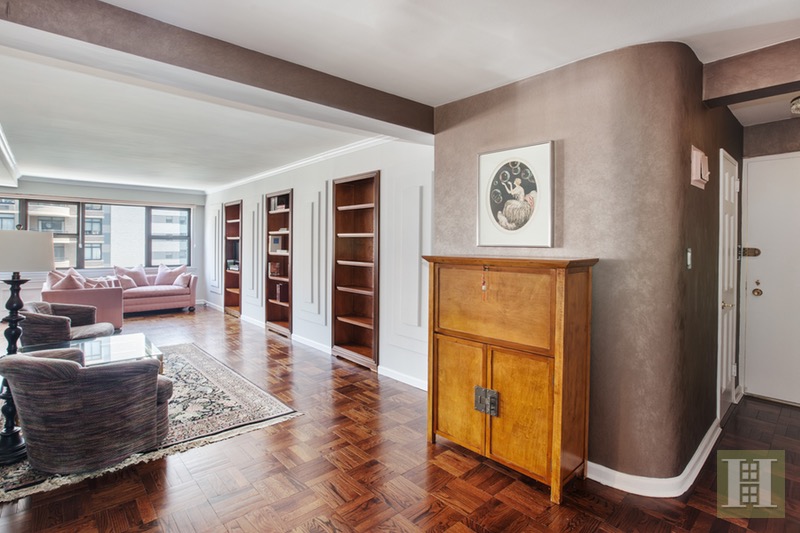 Photo 1 of 345 East 69th Street 11C, Upper East Side, NYC, $751,400, Web #: 16404711