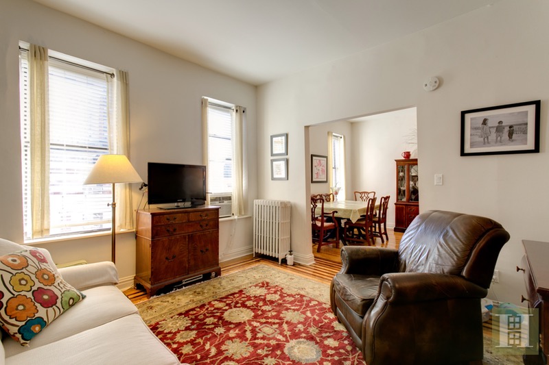 Photo 1 of 203 West 94th Street 6B, Upper West Side, NYC, $4,150, Web #: 16707278