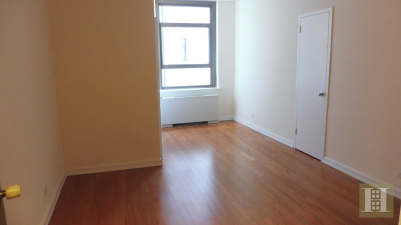 Photo 1 of Park Avenue, Midtown East, NYC, $2,800, Web #: 16904679