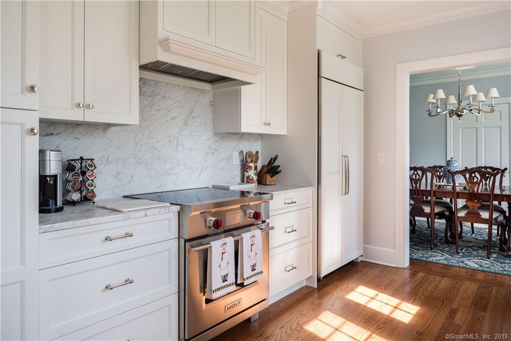 10 LOCKWOOD DRIVE, OLD GREENWICH, CT 06870 (Sold NYStateMLS Listing