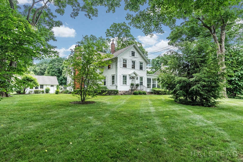 83 WEST LANE
