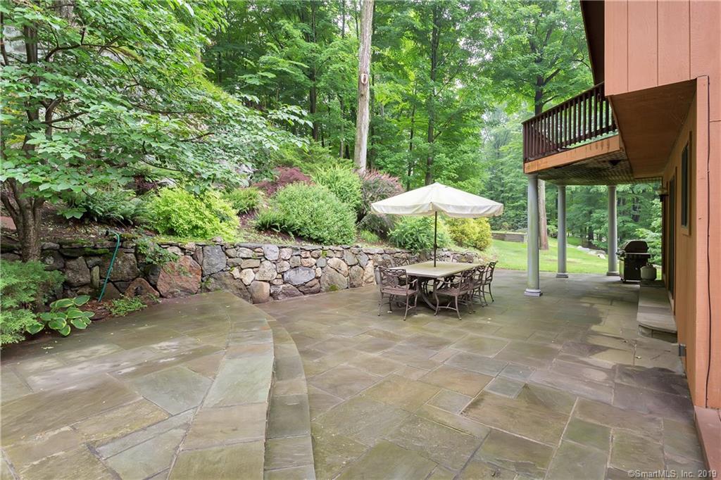 261 GUINEA ROAD, Stamford, CT 06903 (Sold NYStateMLS Listing 10593228)