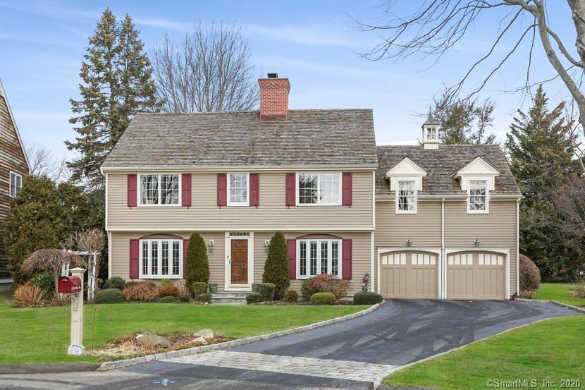 22 HALF MOON WAY