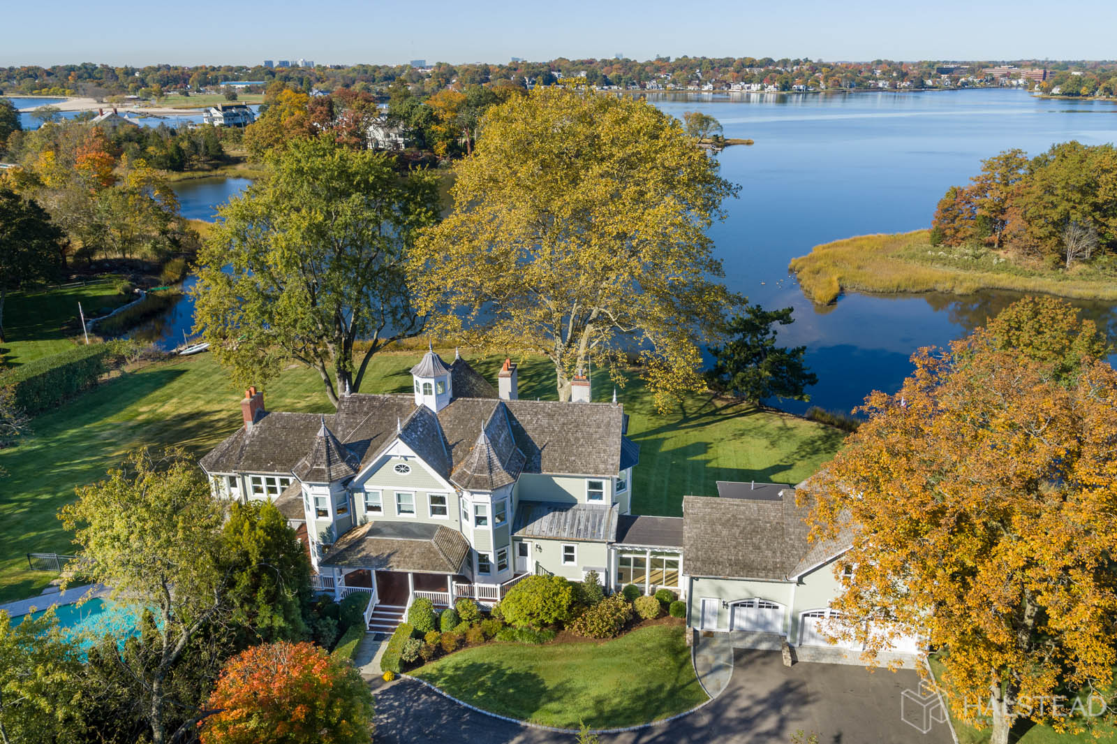 129 NEARWATER LANE