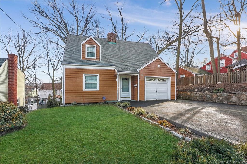 13 HAMILTON AVENUE
