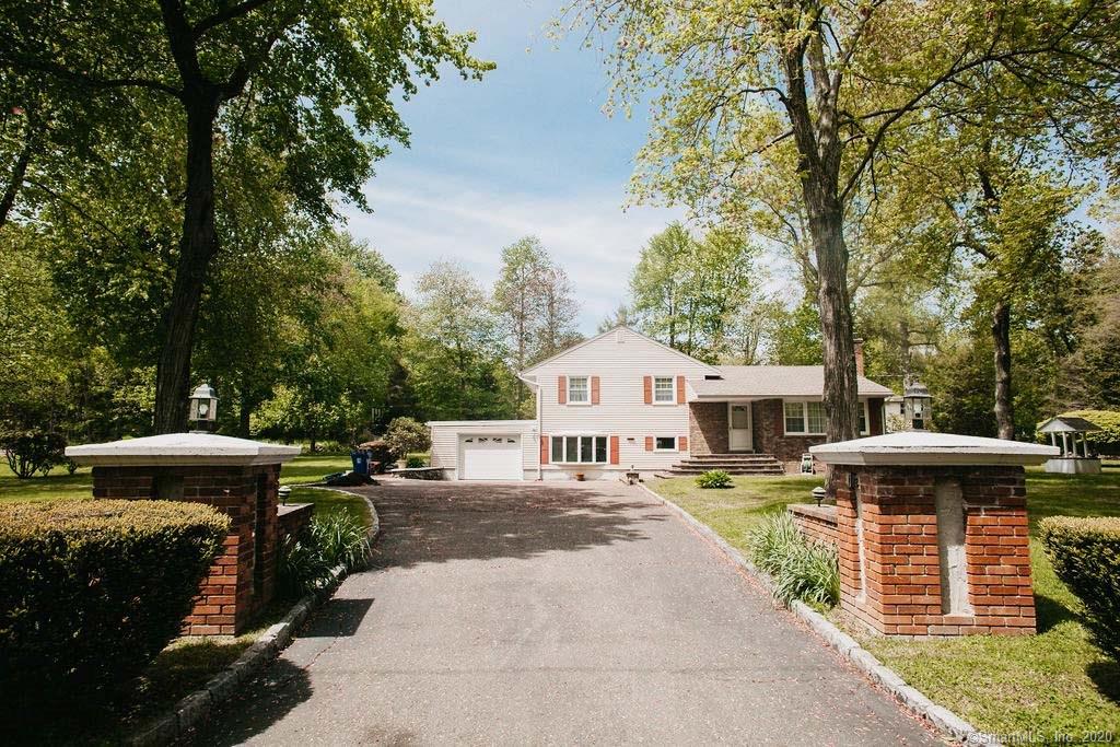 8 FULMAR LANE