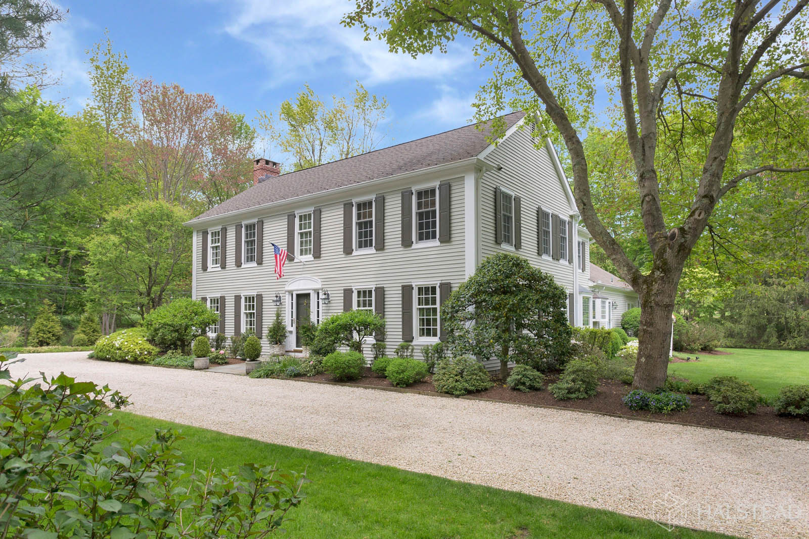 350 MIDDLESEX ROAD