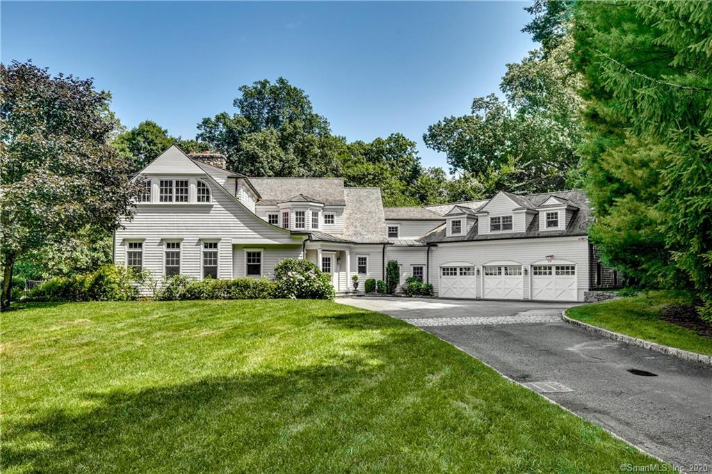 4 KNOLLWOOD DRIVE EAST