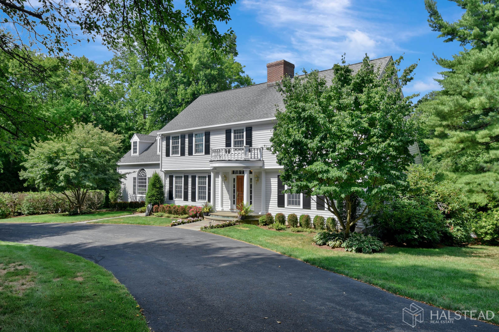 306 HOYT FARM ROAD
