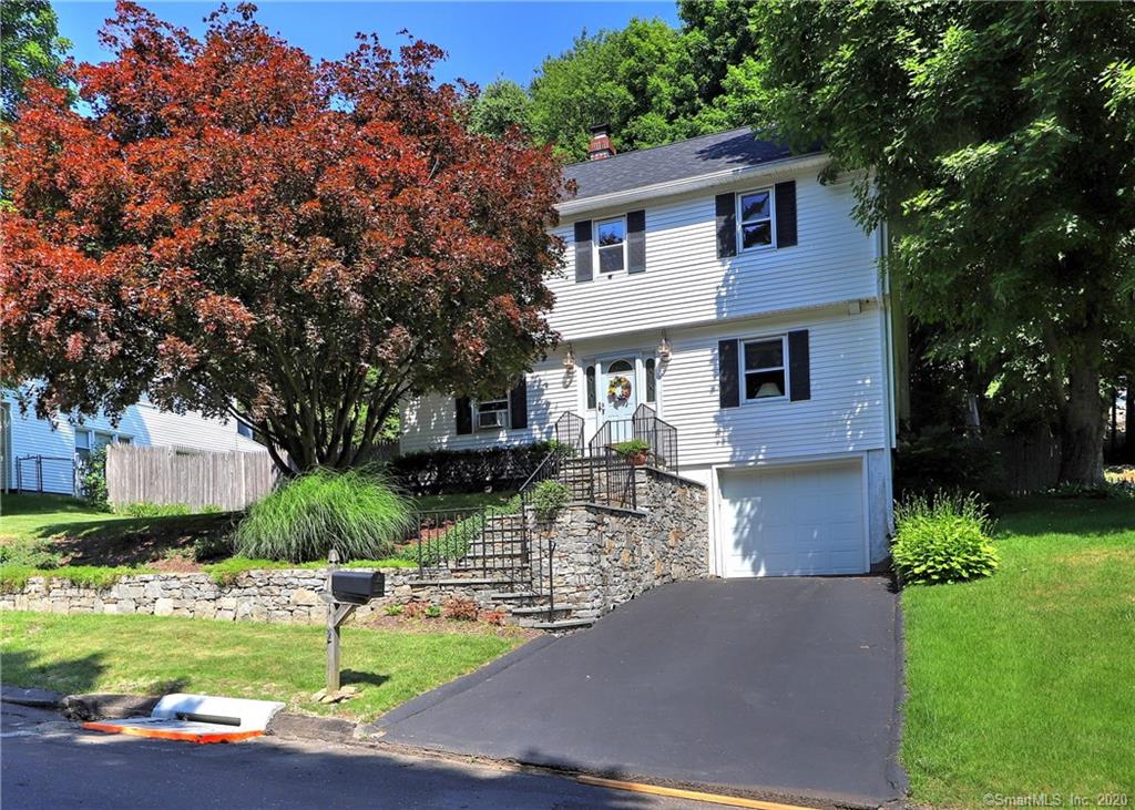 132 RED ROBIN ROAD