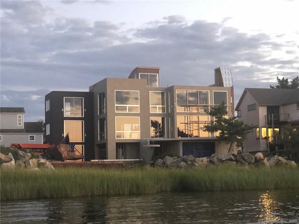 135 HARBOR ROAD