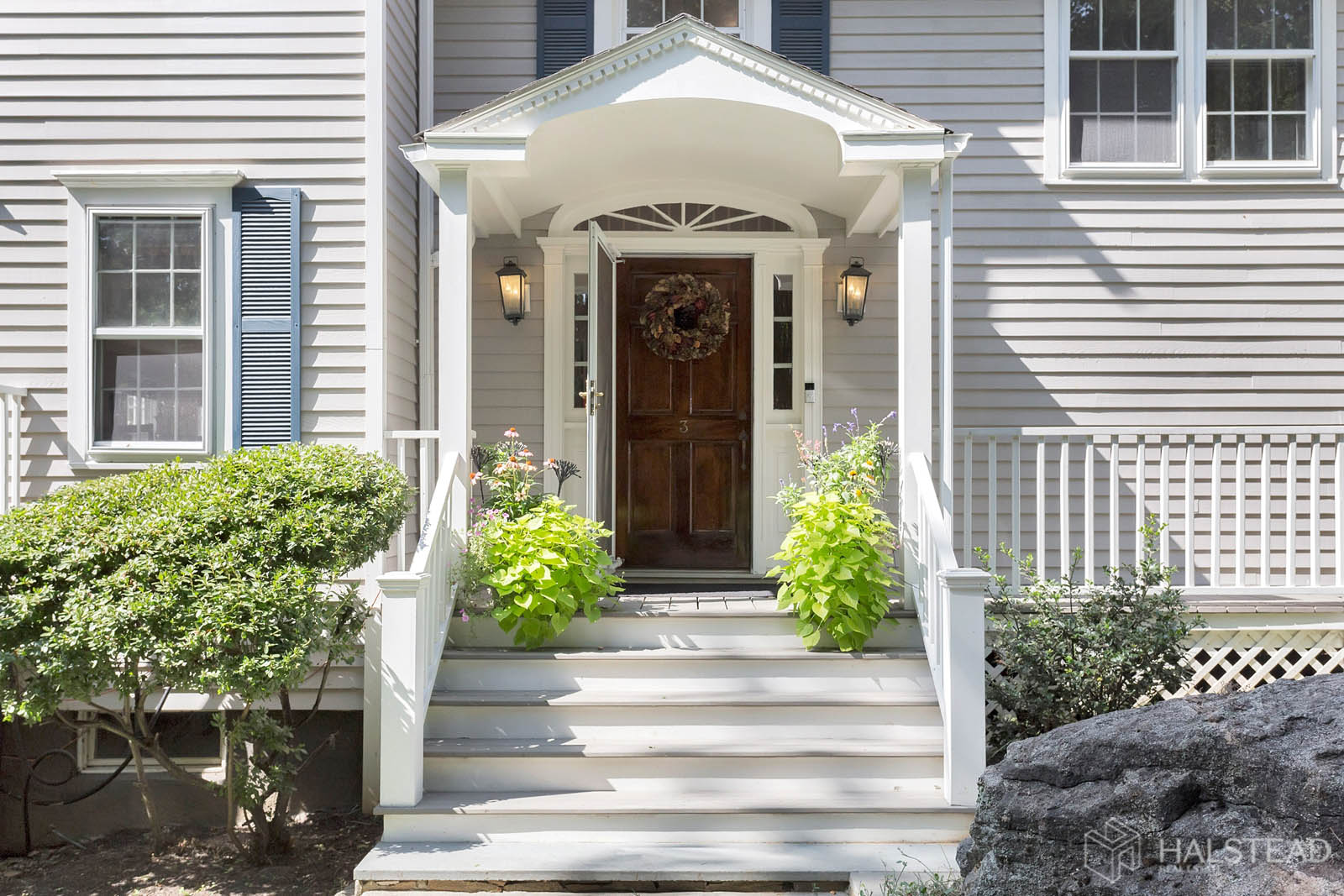 3 HOLLISTER LANE