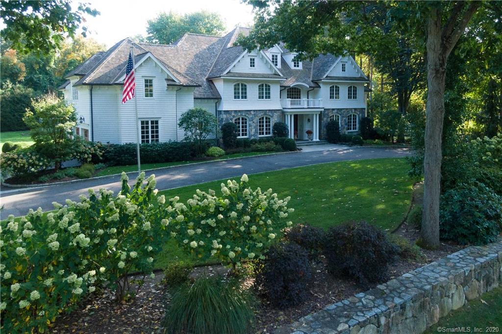 165 WEEBURN DRIVE