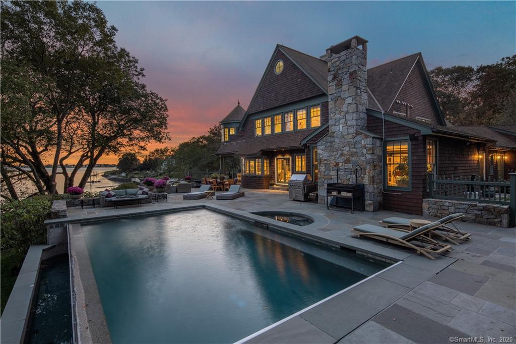 5 STONY POINT ROAD