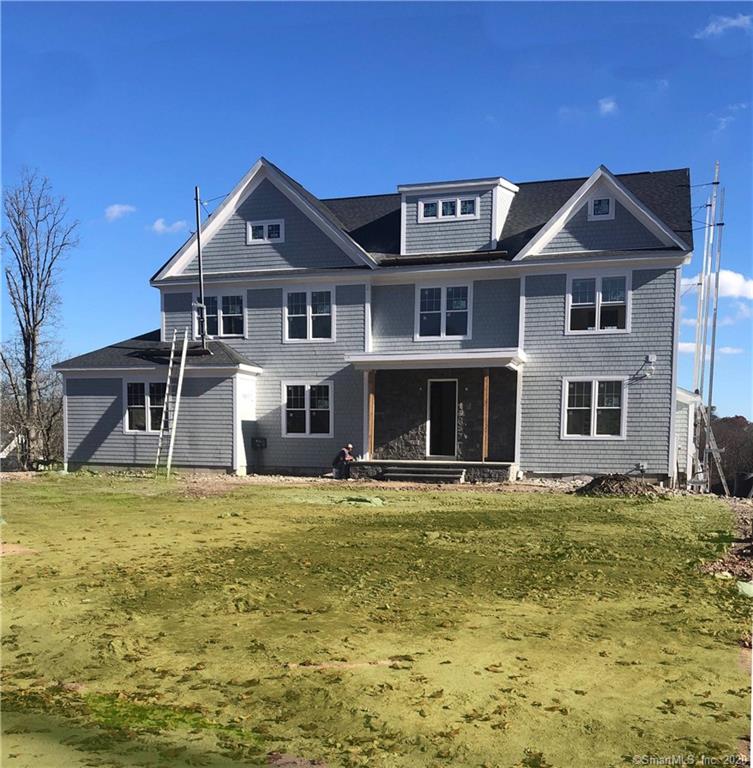 10 RAVENGLASS DRIVE