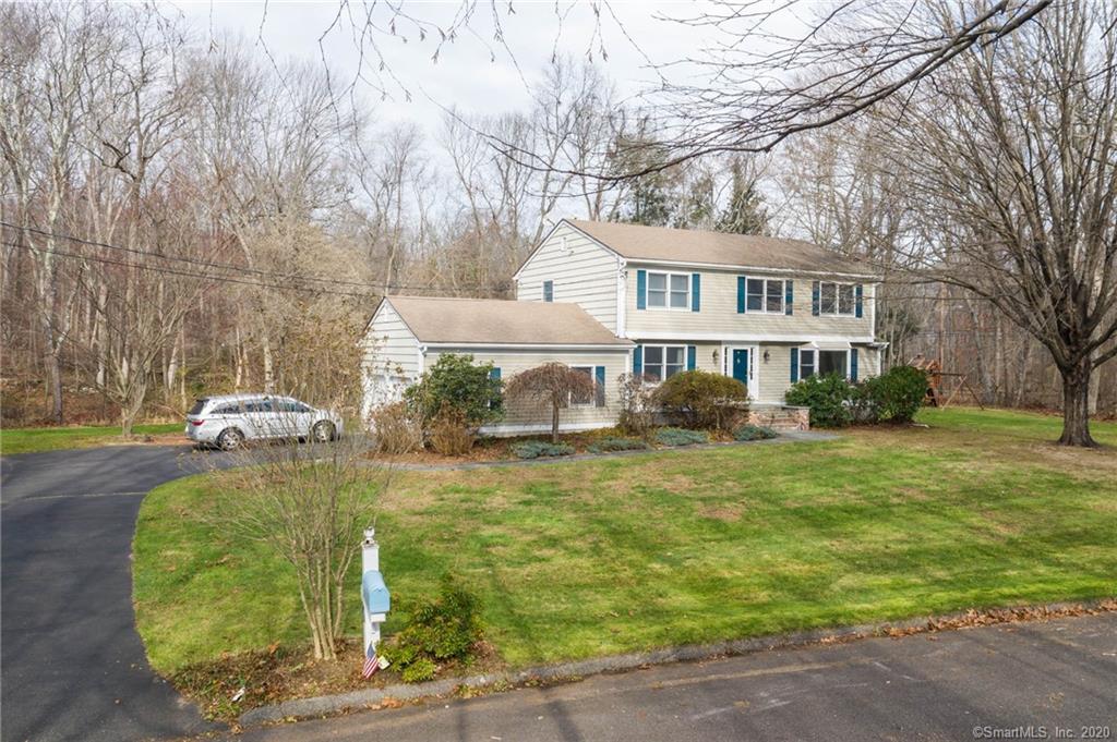 6 PACHAUG ROAD
