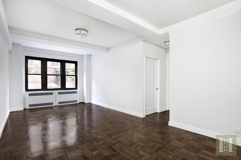 Photo 1 of 340 East 52nd Street 1D, Midtown East, NYC, $3,995, Web #: 17471777