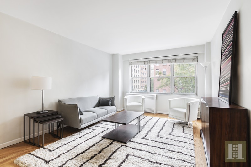 Photo 1 of 166 East 35th Street 3E, Midtown East, NYC, $640,000, Web #: 17501775