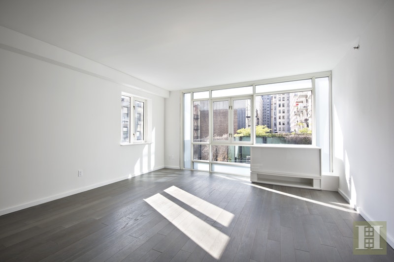 Photo 1 of 385 First Avenue 3H, Gramercy Park, NYC, $4,000, Web #: 17576215