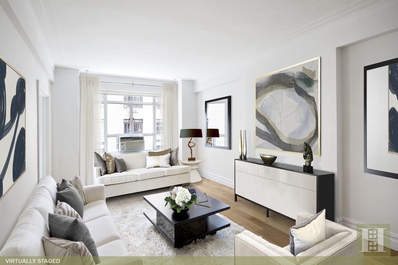 Photo 1 of 25 Central Park West 3W, Upper West Side, NYC, $4,500, Web #: 17626625