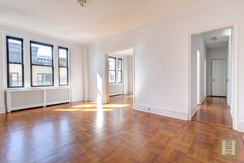 Photo 1 of 222 West 83rd Street 15A, Upper West Side, NYC, $4,850, Web #: 17711110