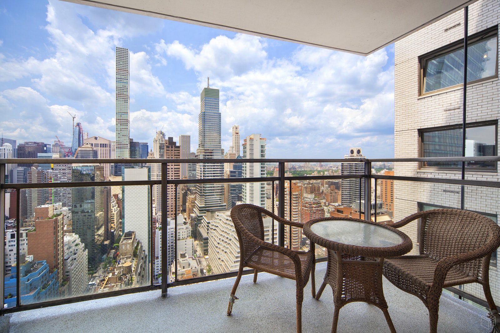 Photo 1 of 303 East 57th Street, Midtown East, NYC, $300,000, Web #: 18639278