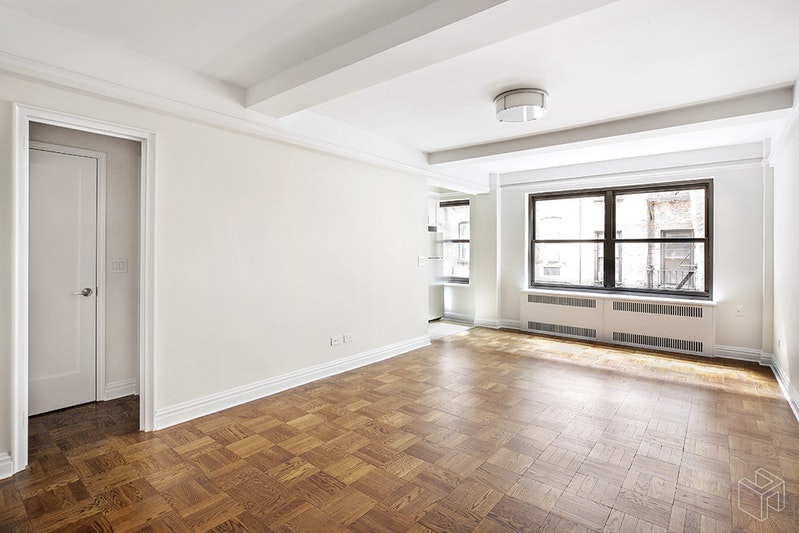 Photo 1 of 340 East 52nd Street 2G, Midtown East, NYC, $2,800, Web #: 19064375