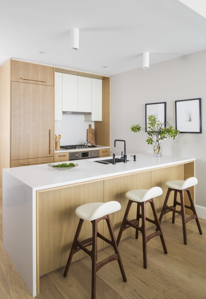 2218 JACKSON AVENUE 1007, Long Island City, $935,000, Web #: 19068050