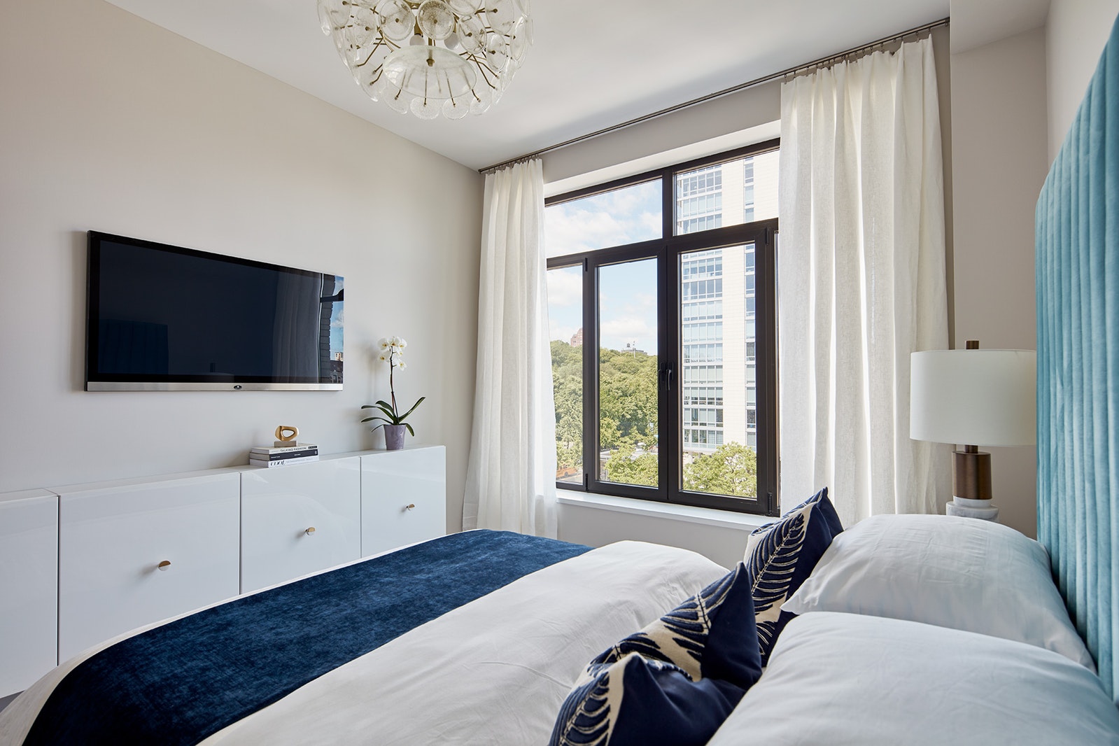 10 LENOX AVENUE 5A, Harlem, $905,000, Web #: 19473774