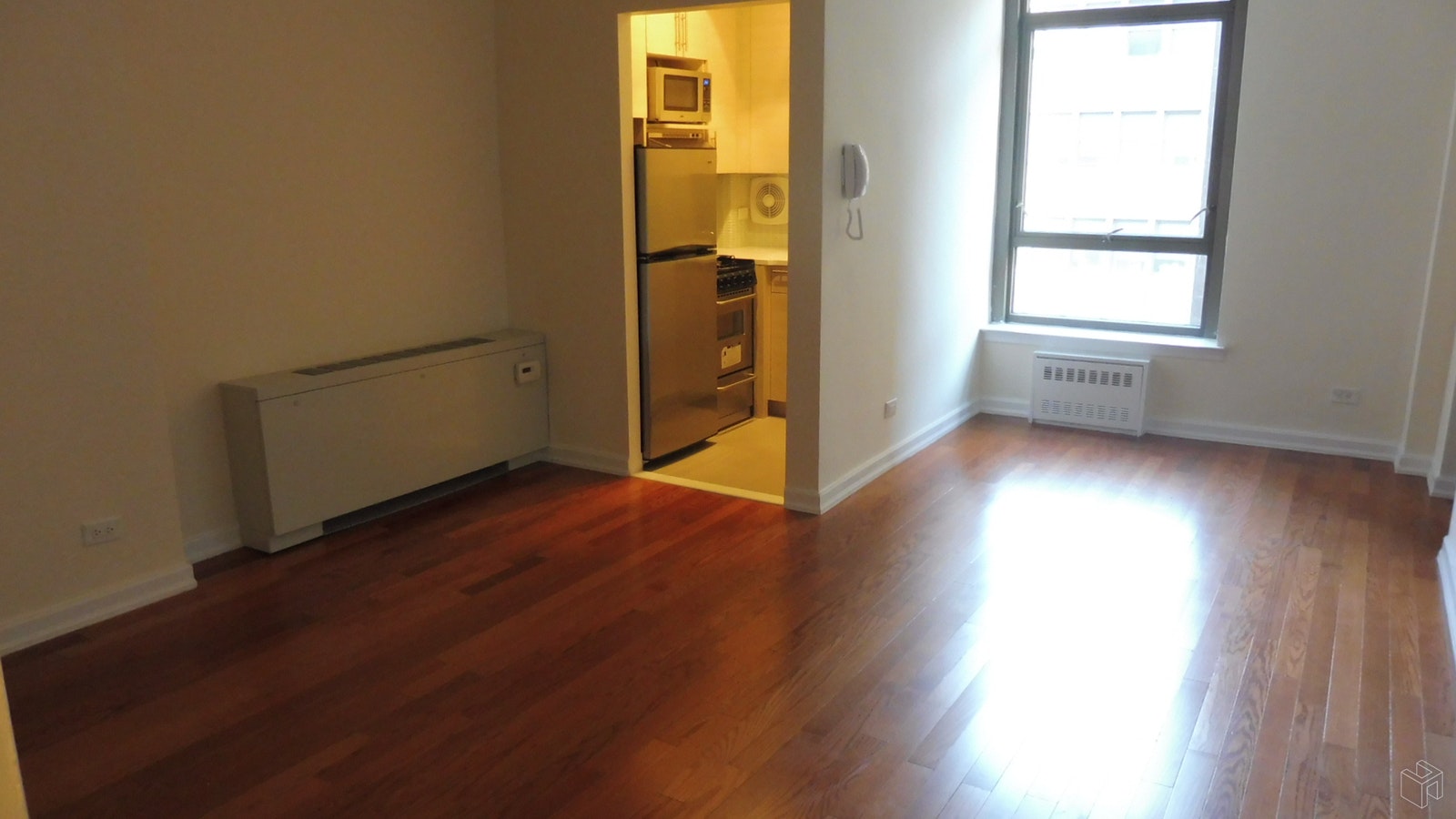 Photo 1 of 4 Park Avenue, Midtown East, NYC, $2,550, Web #: 19511844