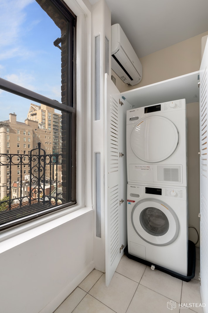 26 EAST 81ST STREET 8N, Upper East Side, $15,500, Web #: 19559210