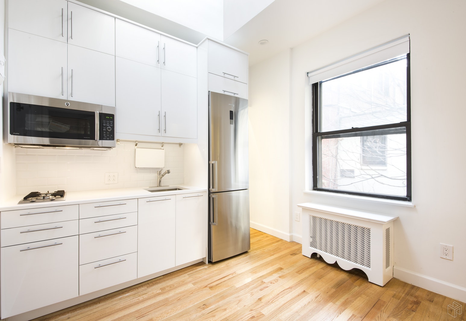 Photo 1 of 275 West 73rd Street 4B, Upper West Side, NYC, $2,800, Web #: 19596101