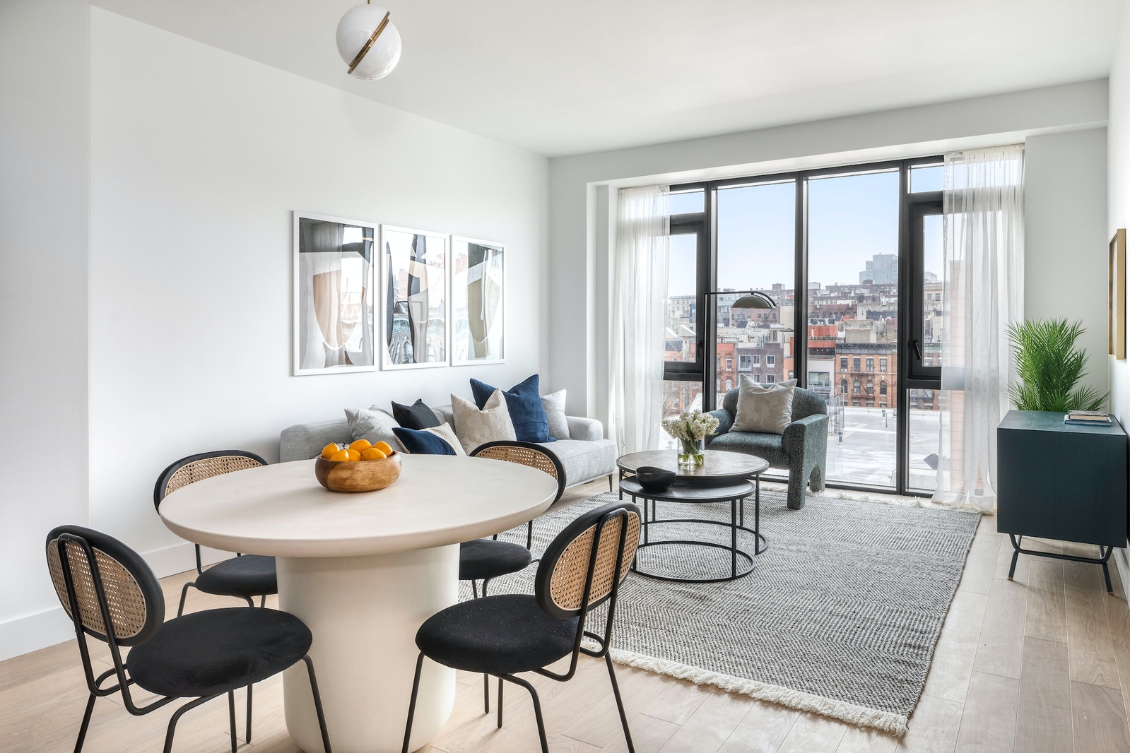 11 HANCOCK PLACE 601