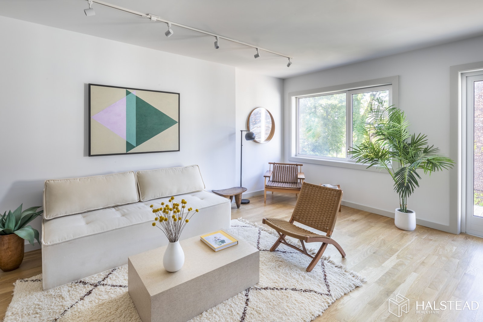 852 ST JOHNS PLACE 3