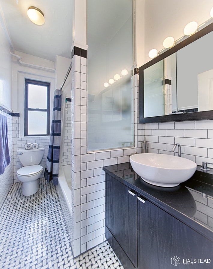 269 WEST 72ND STREET 16B, Upper West Side, $3,495, Web #: 19812818