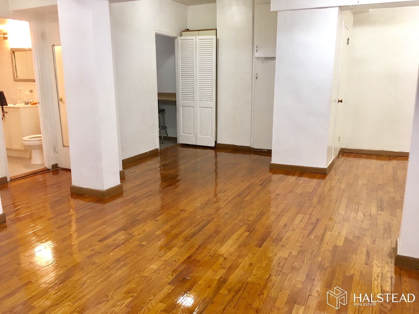 71 -40 112TH STREET 107, Forest Hills, $2,500, Web #: 19858228