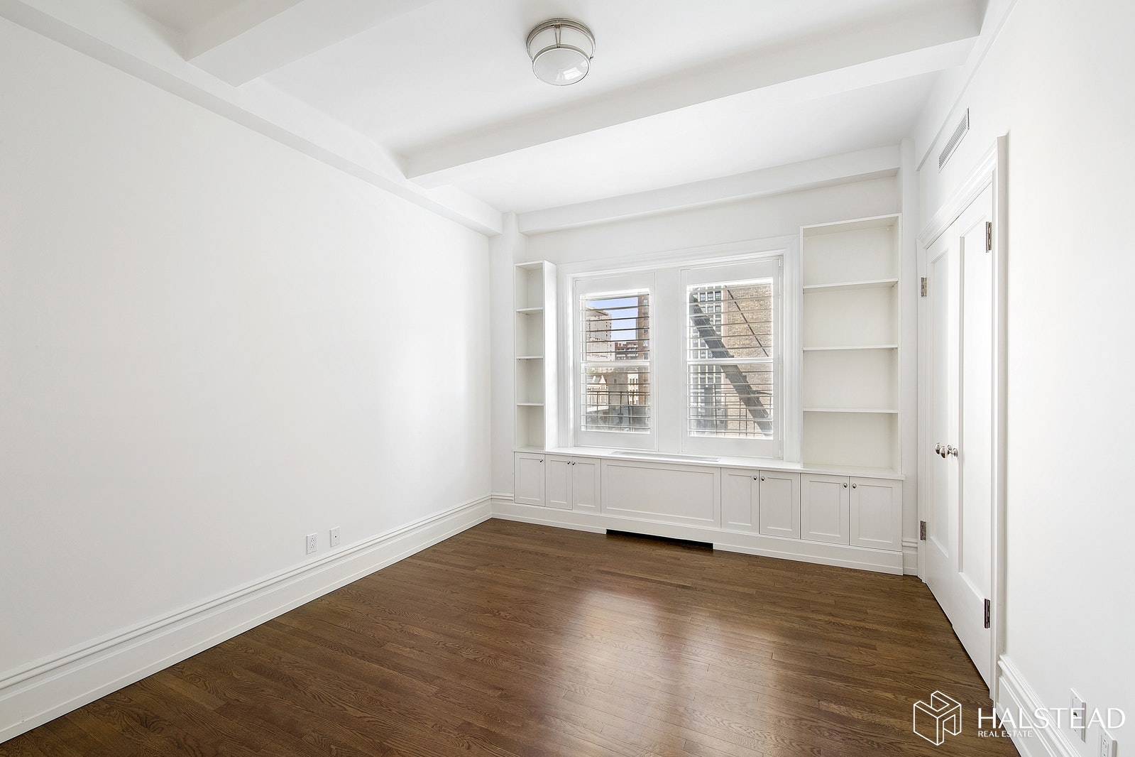 215 WEST 88TH STREET 8B, Upper West Side, $1,575,000, Web #: 19859971