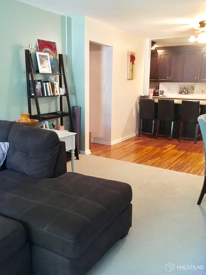 75 -02 AUSTIN STREET 3F, Forest Hills, $2,000, Web #: 19873281
