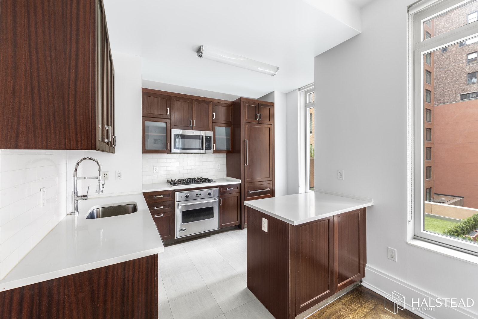 205 WEST 76TH STREET 5L, Upper West Side, $1,975,000, Web #: 19874281