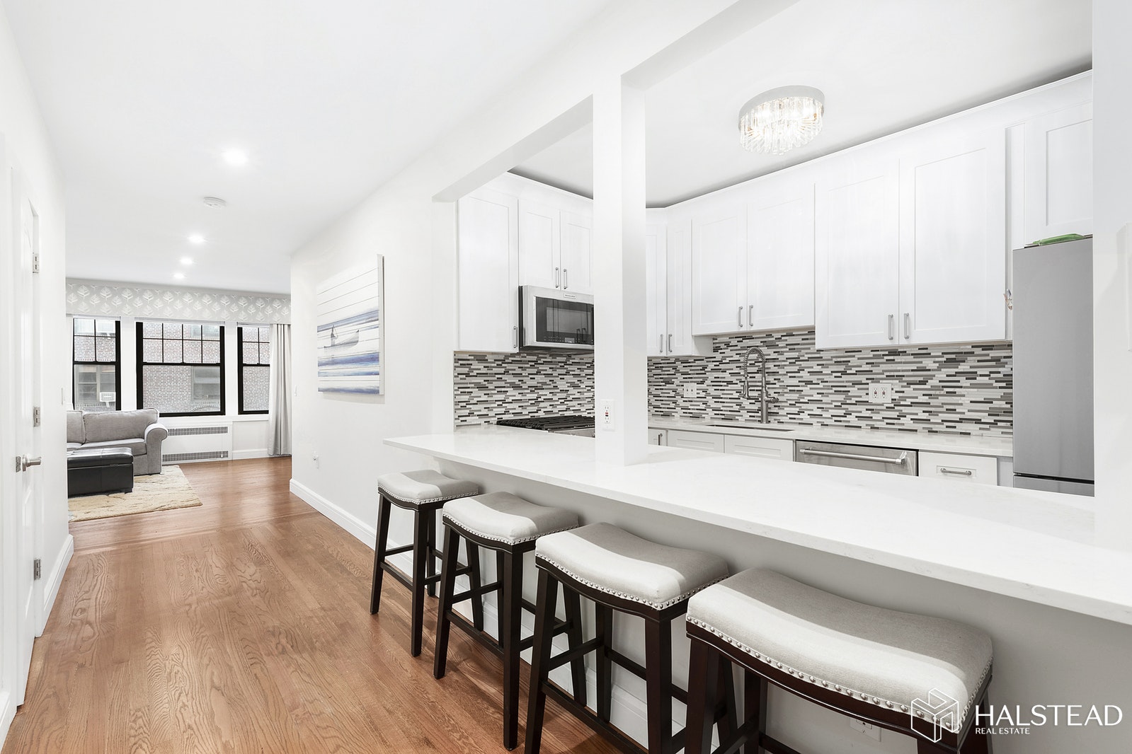 109 -14 ASCAN AVENUE 4N