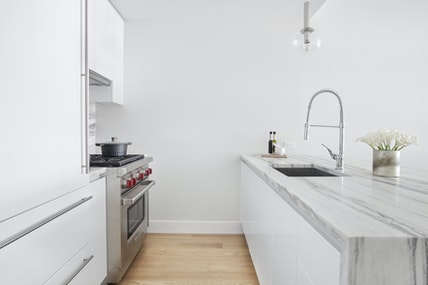 427 EAST 90TH STREET 5B