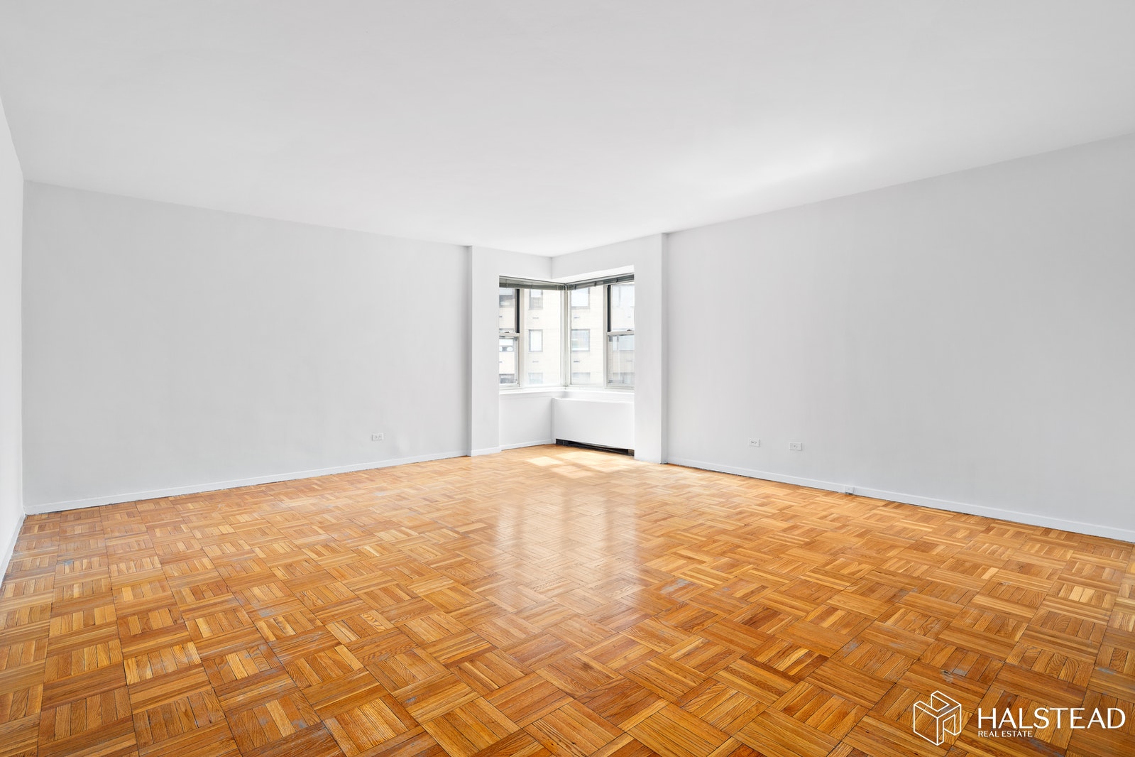 Photo 1 of 200 East End Avenue, Upper East Side, NYC, $343,700, Web #: 20084494