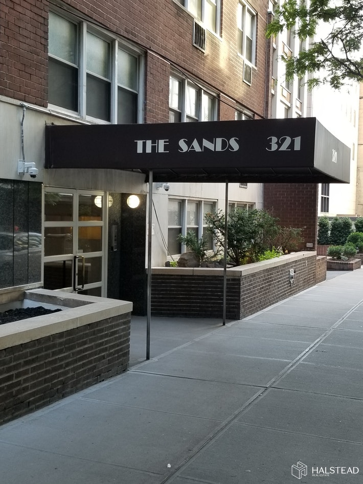 321 EAST 45TH STREET