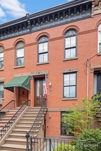 158 13TH STREET